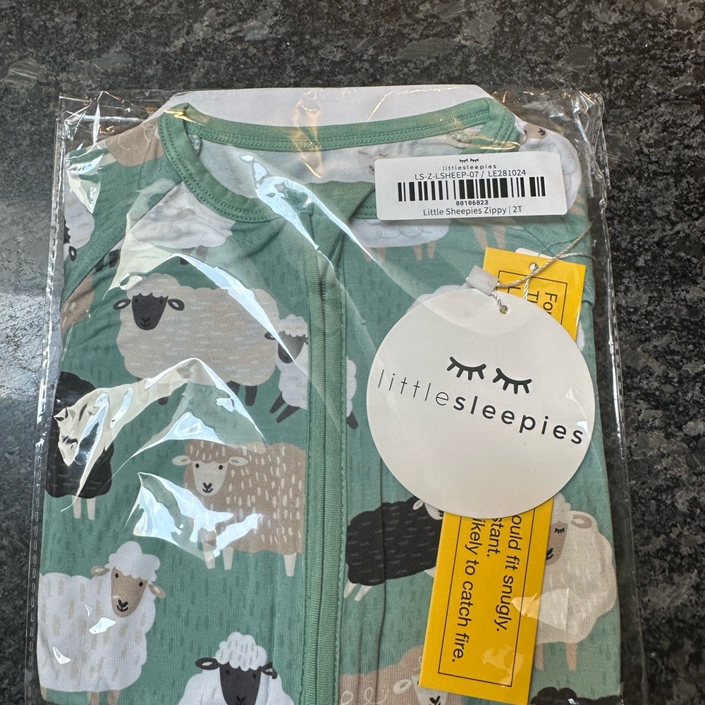 Little Sleepies Little Sheepies Zippy 2T - Green Sheep Print